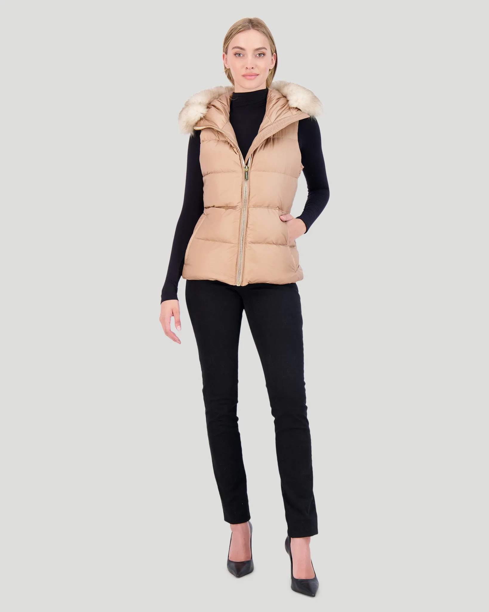 APRES-SKI VEST WITH DETACHABLE TOSCANA LAMB HOOD TRIM