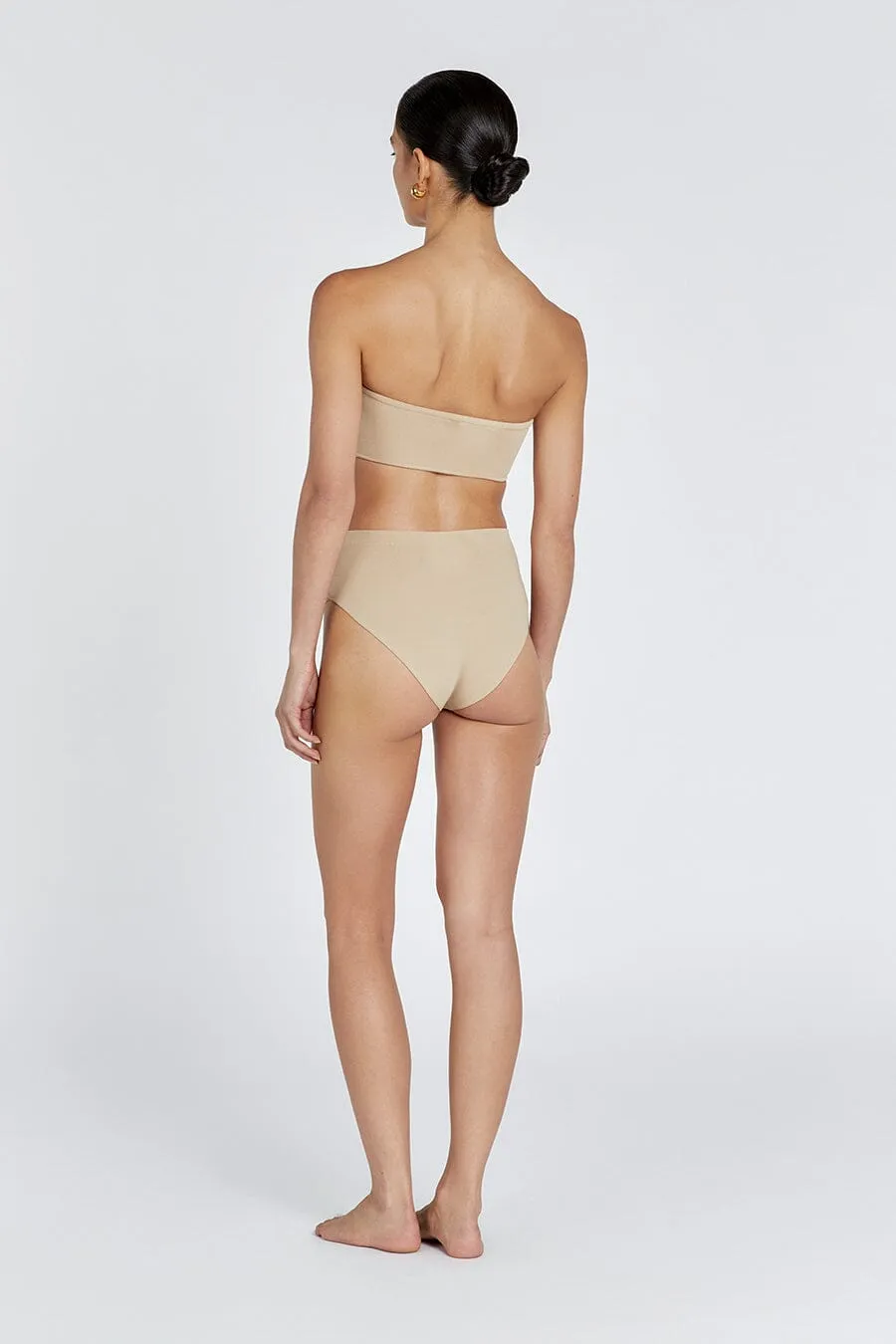 BASE BEIGE BANDEAU TOP