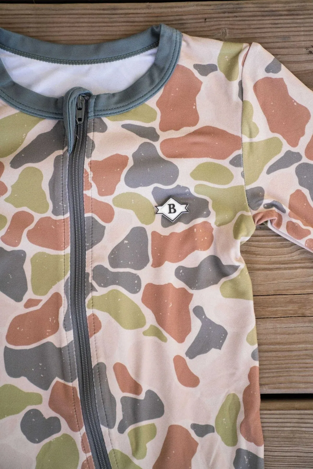 Burlebo Baby Zip Up - Driftwood Camo