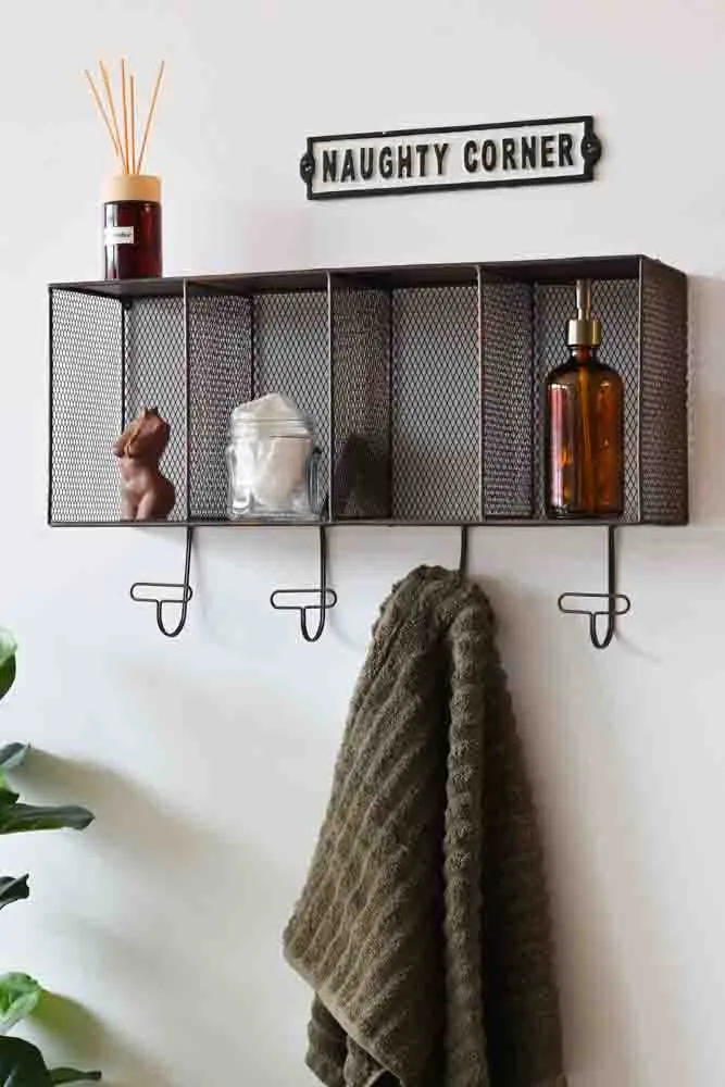 Pigeon Hole Wall Unit With Hooks